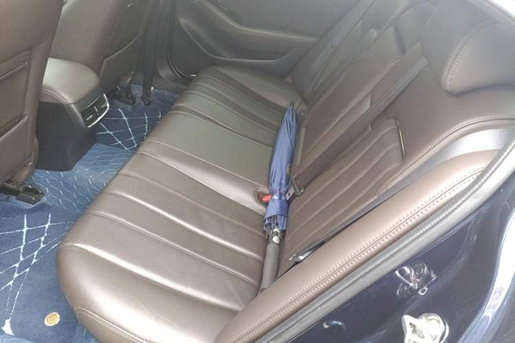 Used Mazda Atenza 2020 2.5L Sky Blue Prestige Edition Interior 4