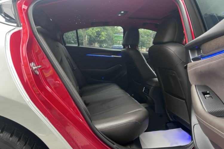 Used Mazda Atenza 2020 2.5L Sky Blue Prestige Edition Interior 5