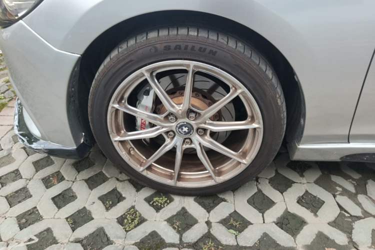 Used Mazda Atenza 2020 2.5L Skyline Sport Edition Left Front Wheel Hub