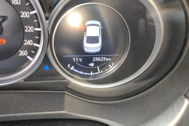 Used Mazda Atenza 2020 2.5L Skyline Sport Edition Odometer Close Up