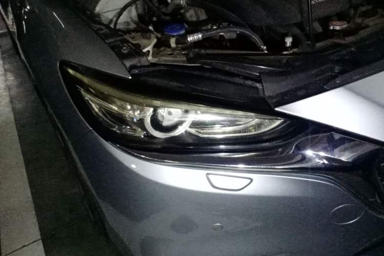 Used Mazda Atenza 2020 2.5L Sky Blue Prestige Edition Right Front Headlight