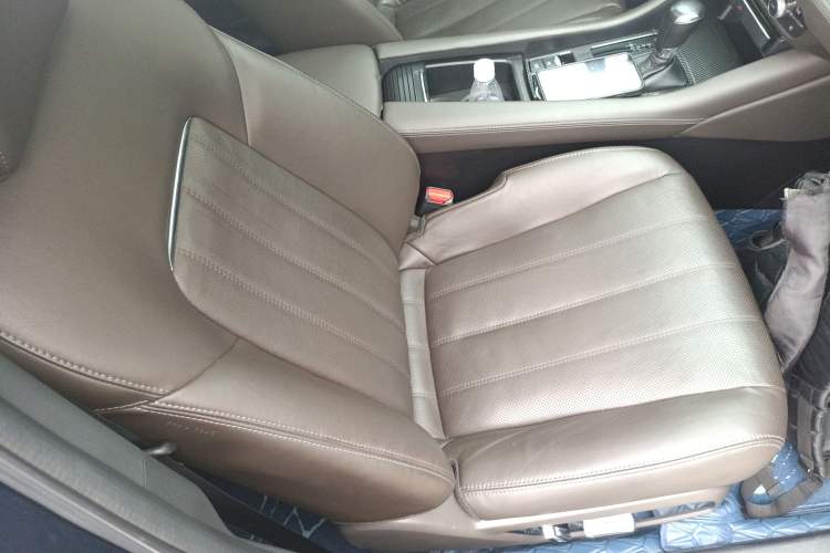 Used Mazda Atenza 2020 2.5L Sky Blue Prestige Edition Right Front Seat