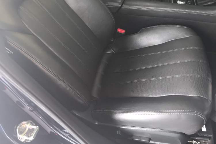 Used Mazda Atenza 2020 2.5L Skyline Sport Edition Right Front Seat