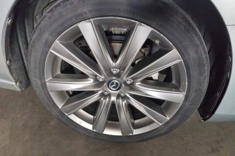 Used Mazda Atenza 2020 2.5L Skyline Sport Edition Right Front Wheel Hub