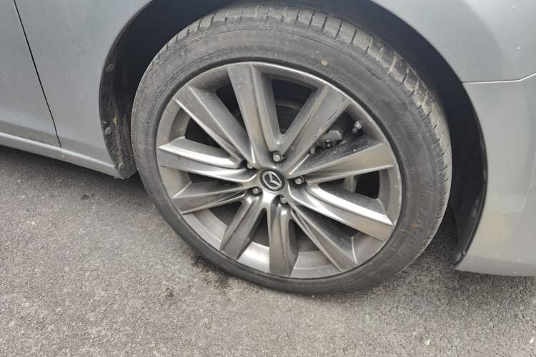 Used Mazda Atenza 2020 2.5L Skyline Sport Edition Right Front Wheel Hub