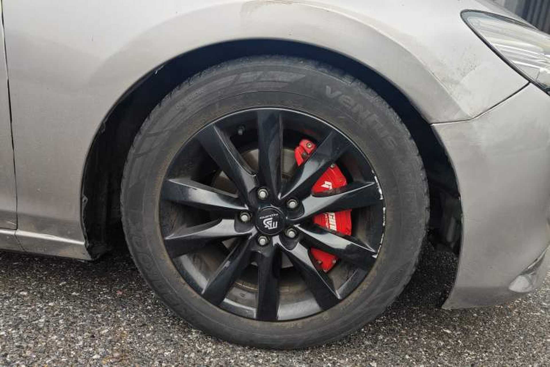 Used Mazda Atenza 2020 2.0L Blue Sky Luxury Edition Right Front Wheel Hub