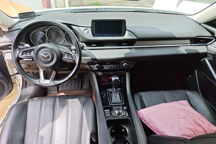 Used Mazda Atenza 2020 2.5L Skyline Sport Edition Center Console