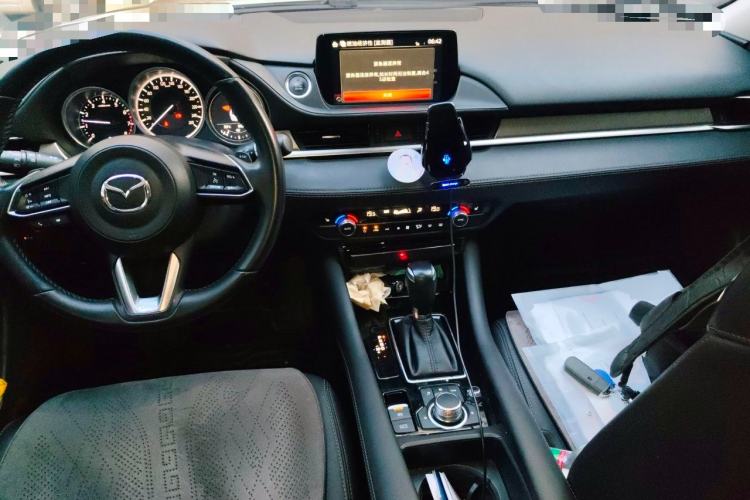 Used Mazda Atenza 2020 2.5L Skyline Sport Edition Center Console