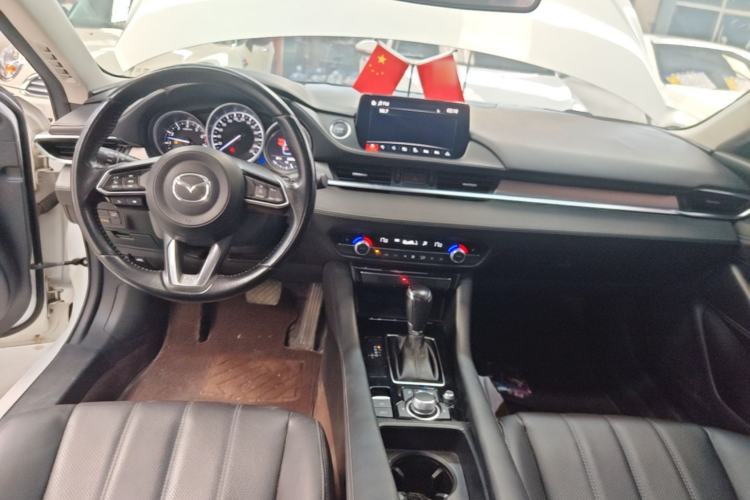 Used Mazda Atenza 2020 2.5L Skyline Sport Edition Center Console