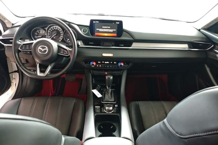 Used Mazda Atenza 2020 2.5L Skyline Sport Edition Center Console