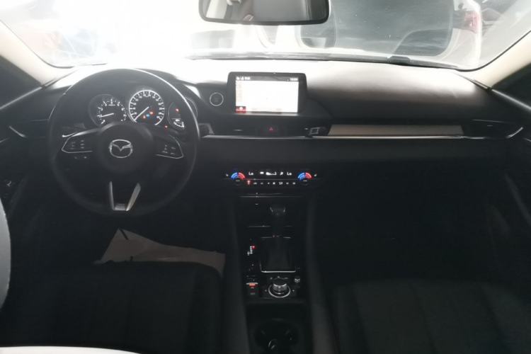 Used Mazda Atenza 2020 2.5L Skyline Sport Edition Center Console