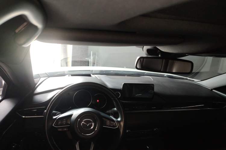 Used Mazda Atenza 2020 2.5L Skyline Sport Edition Center Console