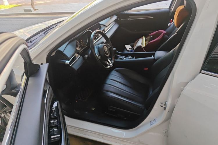 Used Mazda Atenza 2020 2.0L Blue Sky Luxury Edition Driver Seat