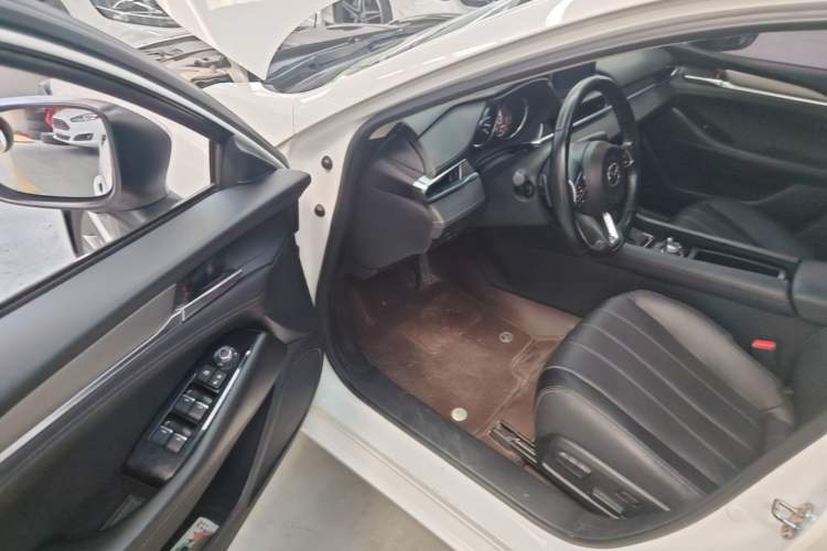 Used Mazda Atenza 2020 2.5L Skyline Sport Edition Driver Seat