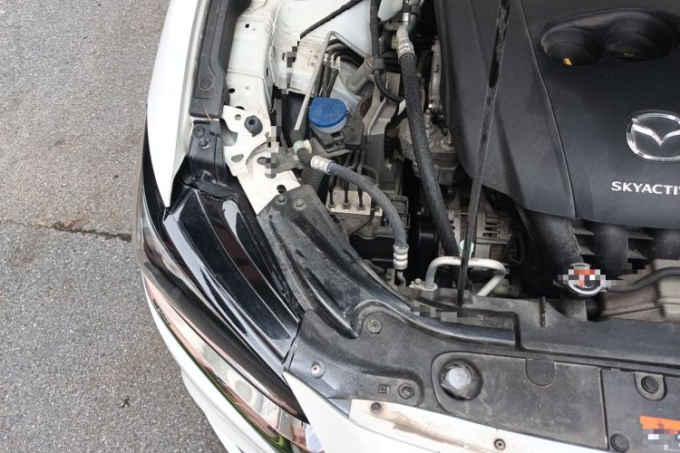 Used Mazda Atenza 2020 2.0L Blue Sky Luxury Edition Engine Bay Right