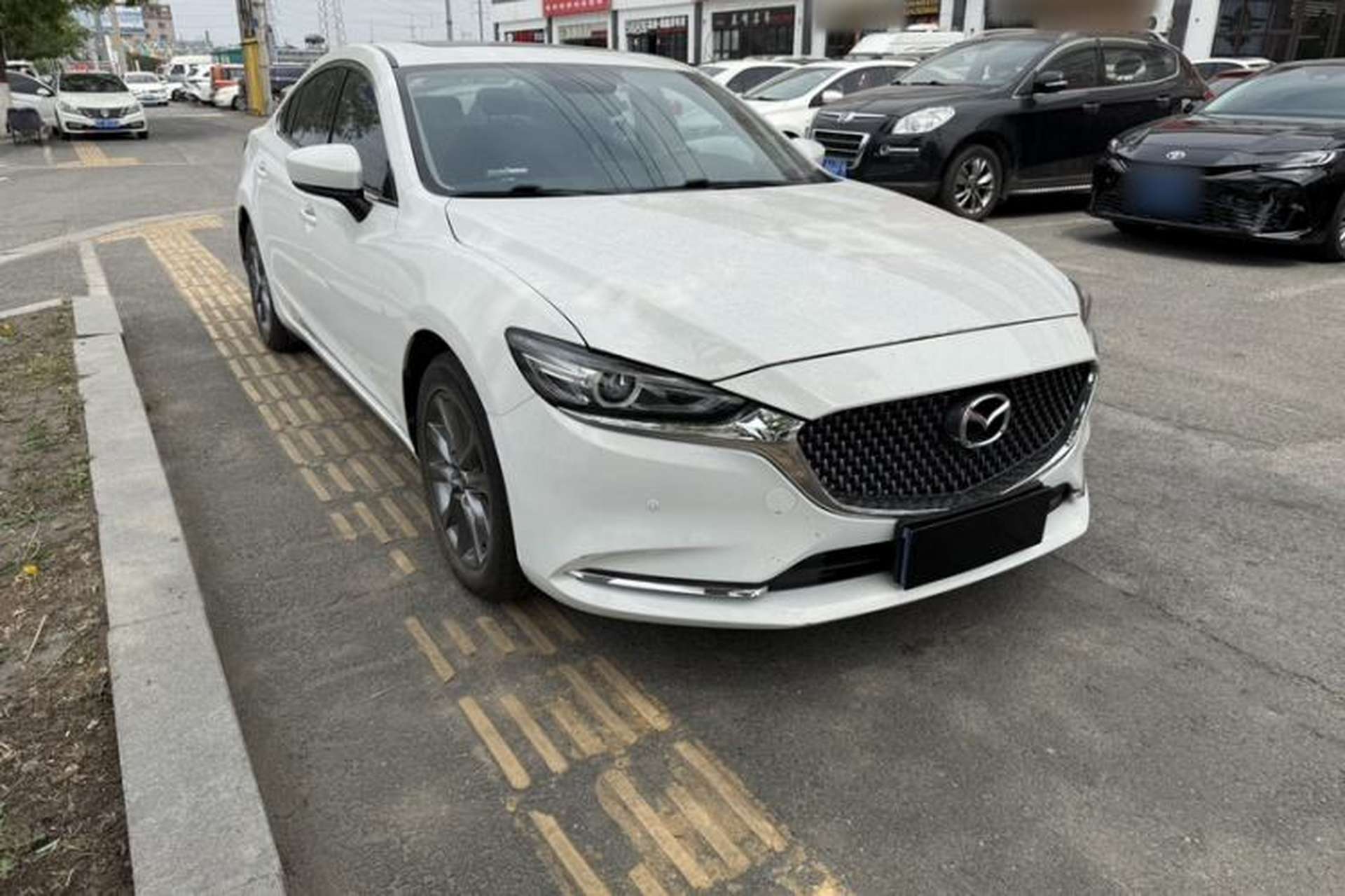 Used Mazda Atenza 2020 2.0L Blue Sky Luxury Edition Exterior 2
