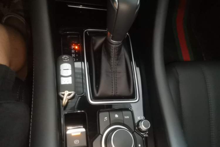 Used Mazda Atenza 2020 2.5L Skyline Sport Edition Gear Lever
