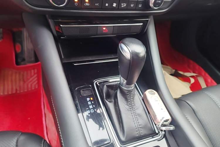 Used Mazda Atenza 2020 2.5L Skyline Sport Edition Gear Lever
