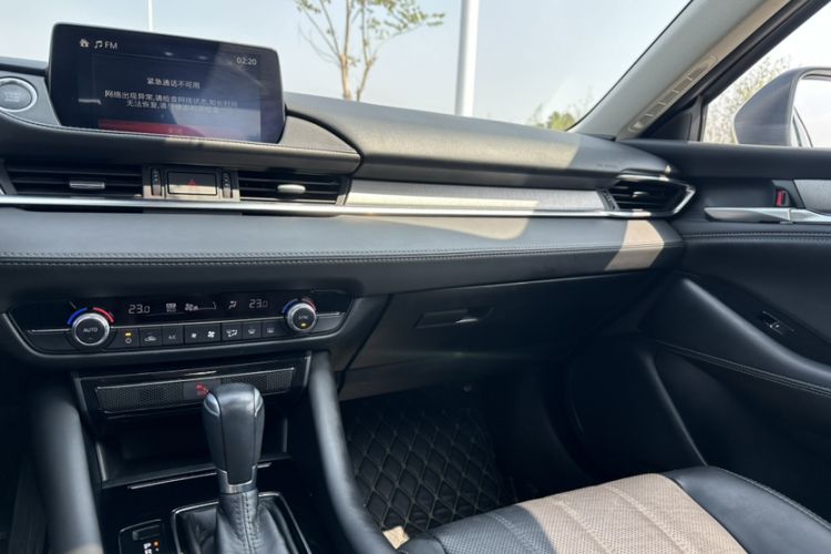 Used Mazda Atenza 2020 2.0L Blue Sky Luxury Edition Gear Lever