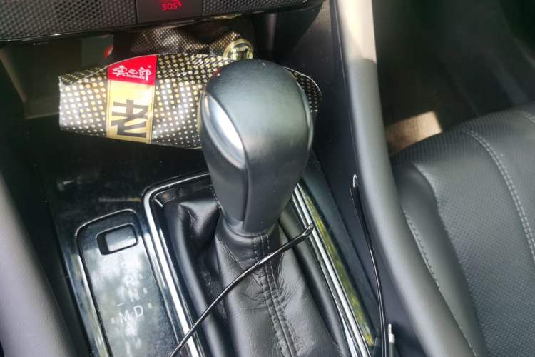 Used Mazda Atenza 2020 2.5L Skyline Sport Edition Gear Lever