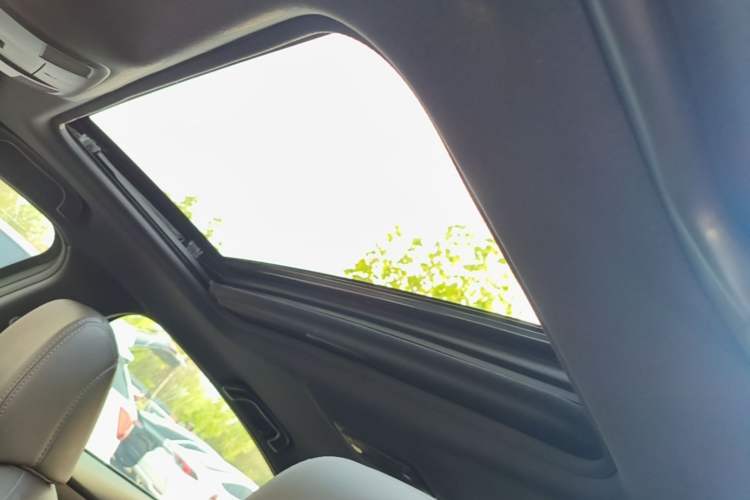 Used Mazda Atenza 2020 2.5L Sky Blue Prestige Edition Headliner