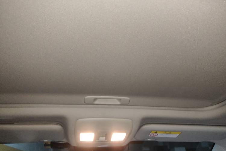 Used Mazda Atenza 2020 2.0L Blue Sky Luxury Edition Headliner