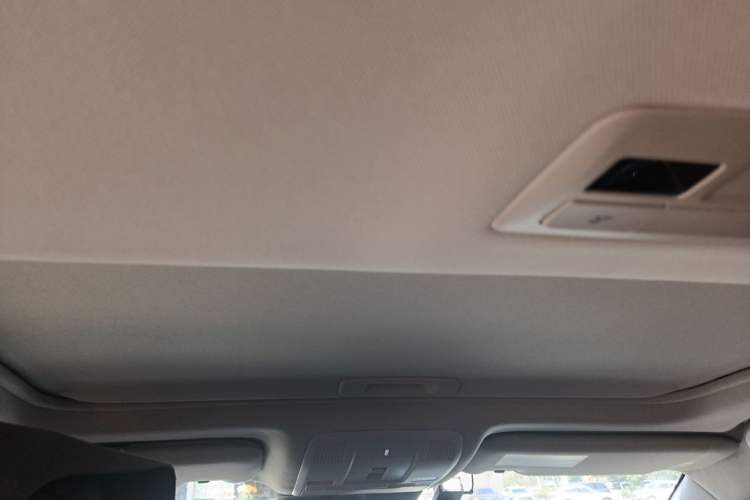Used Mazda Atenza 2020 2.0L Blue Sky Prestige Edition Headliner