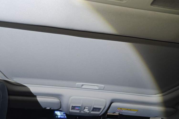 Used Mazda Atenza 2020 2.0L Blue Sky Fashion Edition Headliner