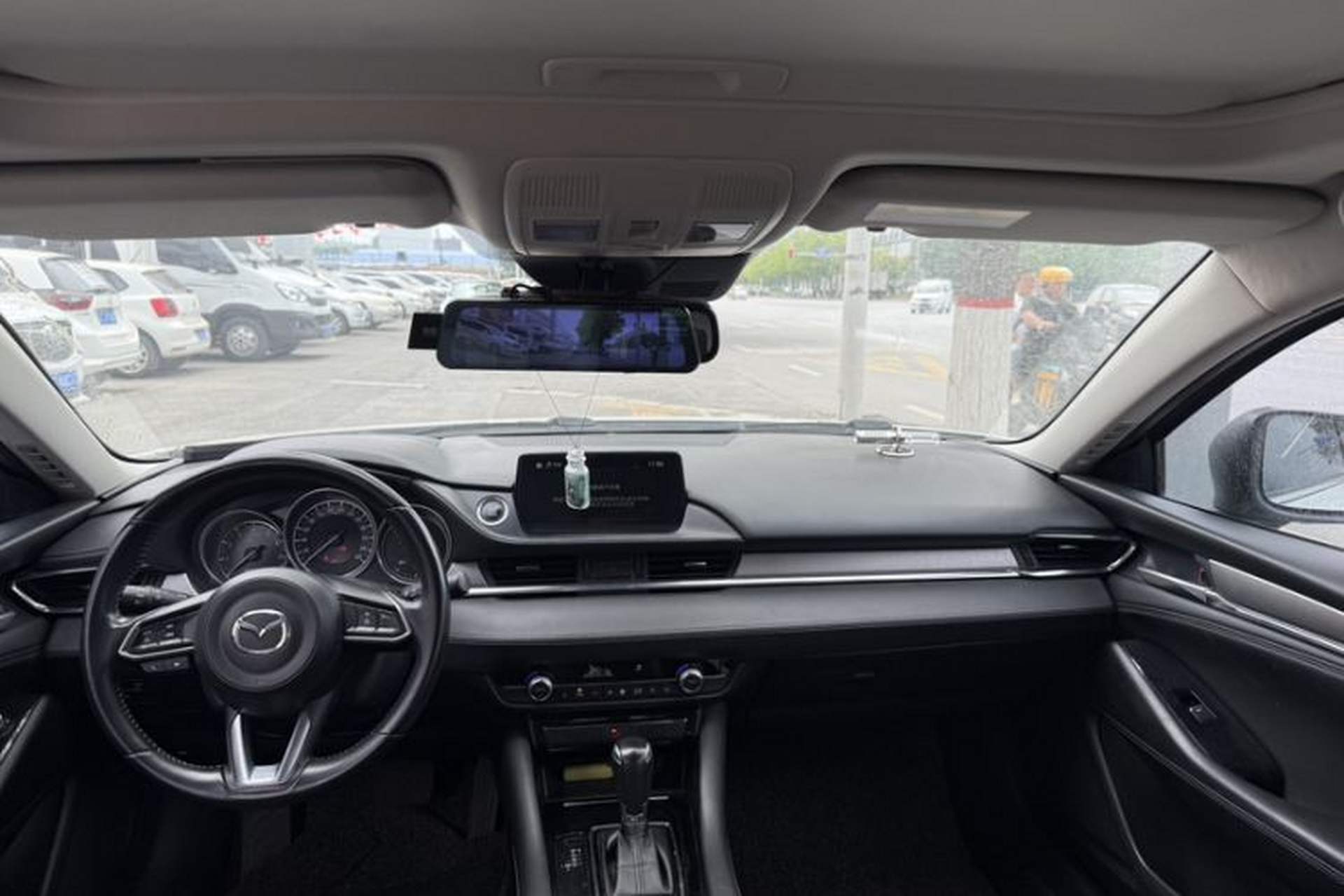 Used Mazda Atenza 2020 2.0L Blue Sky Luxury Edition Interior 1