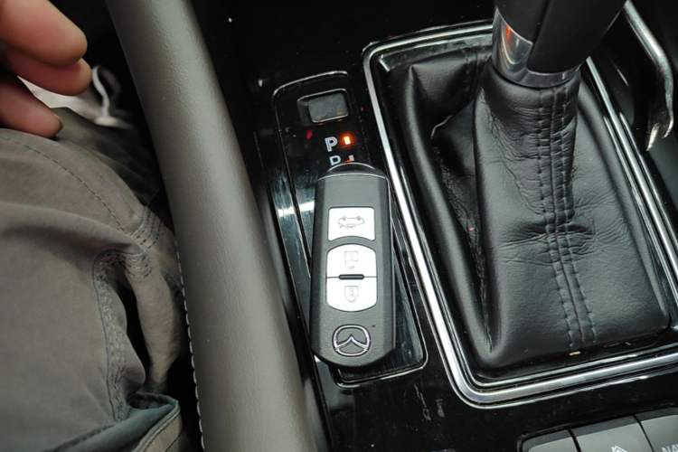 Used Mazda Atenza 2020 2.5L Sky Blue Prestige Edition Interior 1