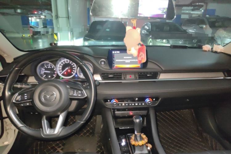 Used Mazda Atenza 2020 2.5L Skyline Sport Edition Interior 2