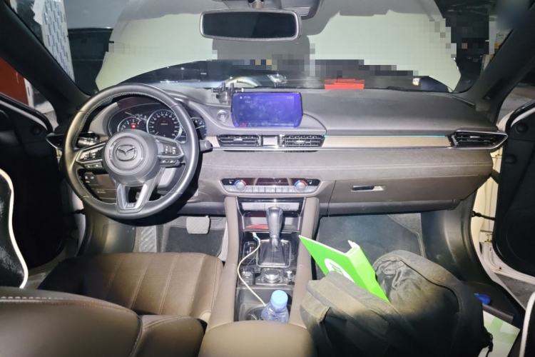 Used Mazda Atenza 2020 2.5L Sky Blue Prestige Edition Interior 2