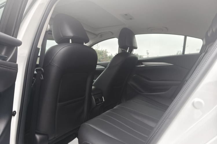 Used Mazda Atenza 2020 2.5L Skyline Sport Edition Interior 3