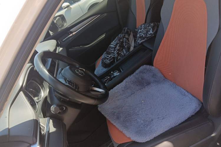 Used Mazda Atenza 2020 2.0L Blue Sky Prestige Edition Left Front Seat