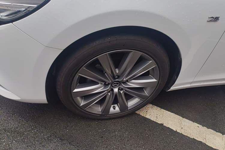 Used Mazda Atenza 2020 2.5L Skyline Sport Edition Left Front Wheel Hub