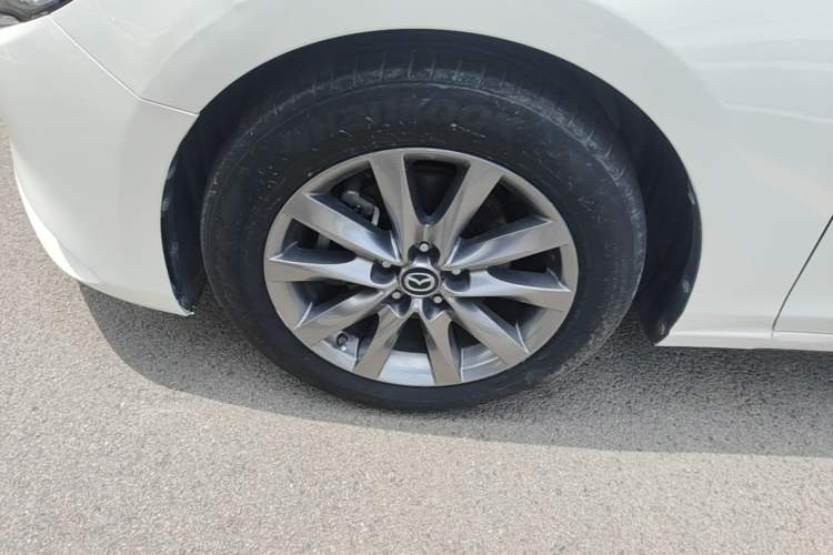 Used Mazda Atenza 2020 2.0L Blue Sky Luxury Edition Left Front Wheel Hub