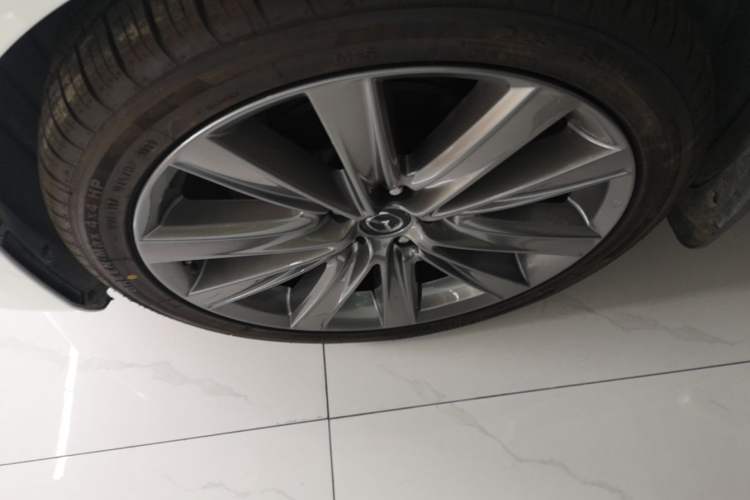 Used Mazda Atenza 2020 2.5L Skyline Sport Edition Left Front Wheel Hub