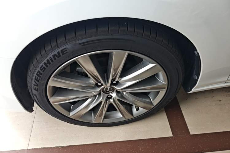Used Mazda Atenza 2020 2.5L Skyline Sport Edition Left Front Wheel Hub