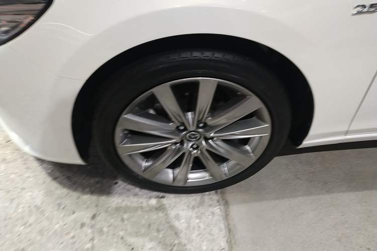 Used Mazda Atenza 2020 2.5L Skyline Sport Edition Left Front Wheel Hub