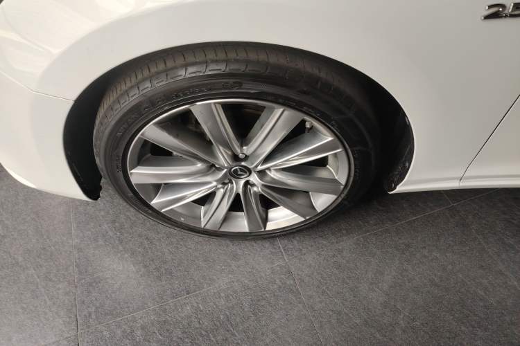 Used Mazda Atenza 2020 2.5L Skyline Sport Edition Left Front Wheel Hub