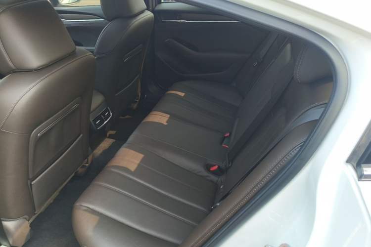 Used Mazda Atenza 2020 2.5L Sky Blue Prestige Edition Left Rear Seat