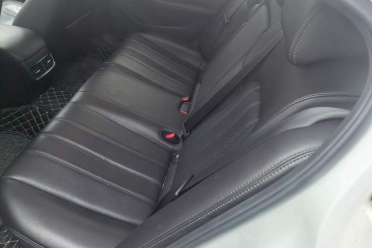 Used Mazda Atenza 2020 2.0L Blue Sky Luxury Edition Left Rear Seat