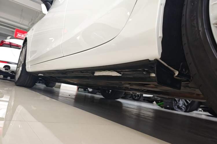 Used Mazda Atenza 2020 2.5L Skyline Sport Edition Left Side Sill