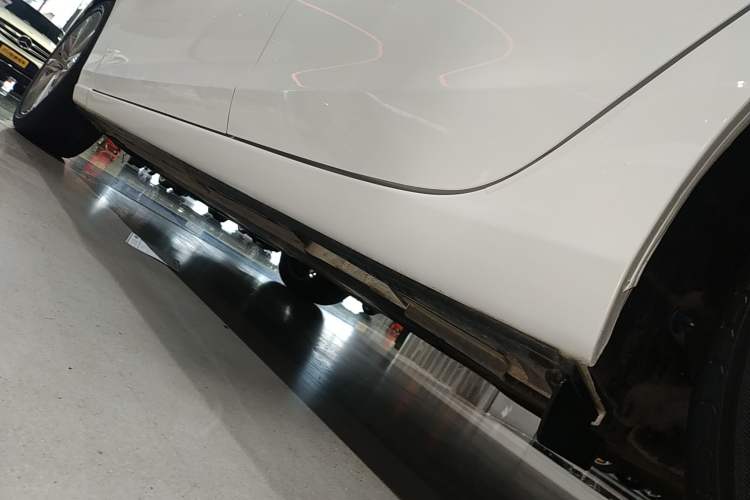 Used Mazda Atenza 2020 2.5L Skyline Sport Edition Left Side Sill