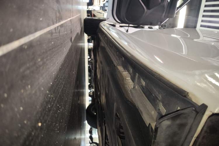 Used Mazda Atenza 2020 2.0L Blue Sky Fashion Edition Left Side Sill