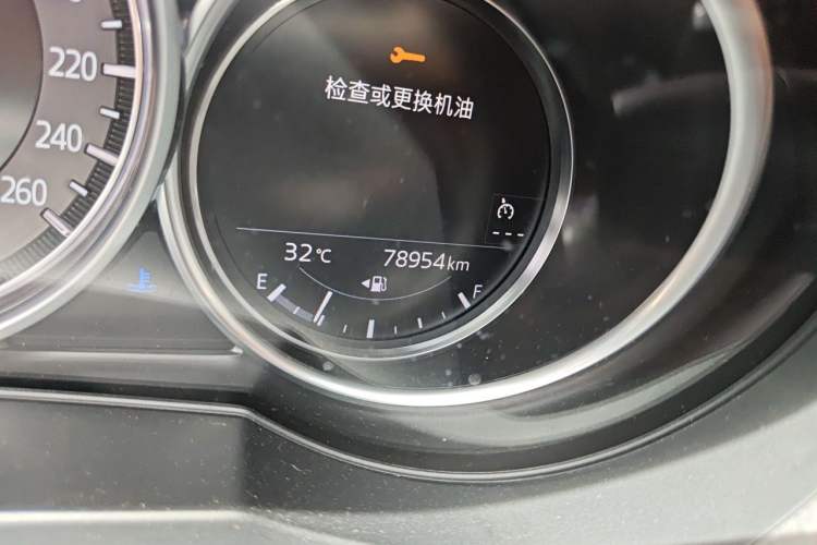 Used Mazda Atenza 2020 2.5L Skyline Sport Edition Odometer Close Up