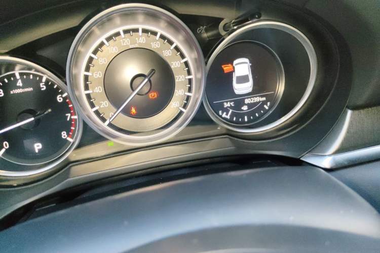 Used Mazda Atenza 2020 2.5L Skyline Sport Edition Odometer Close Up