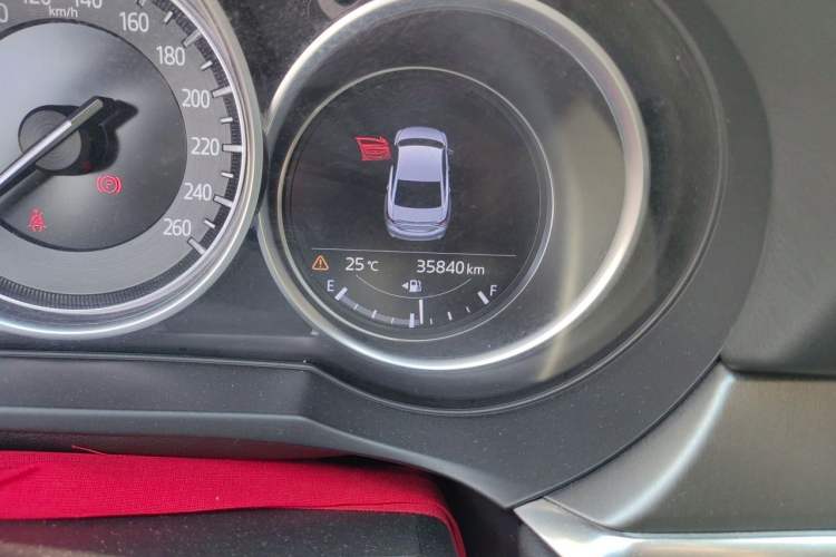 Used Mazda Atenza 2020 2.5L Skyline Sport Edition Odometer Close Up