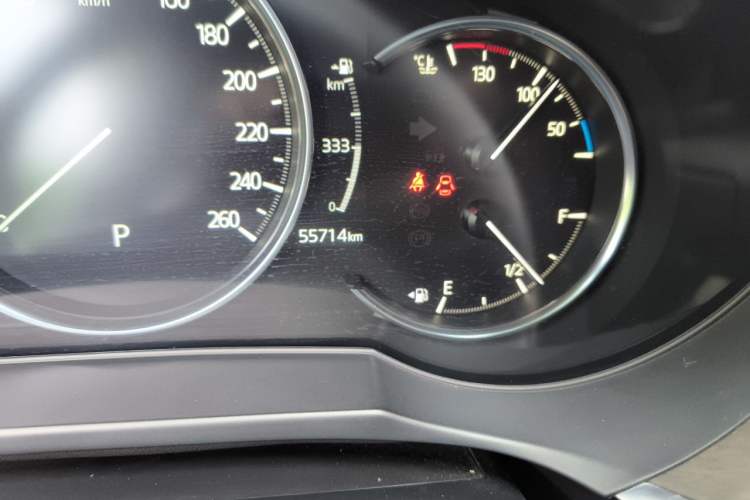 Used Mazda Atenza 2020 2.5L Sky Blue Prestige Edition Odometer Close Up