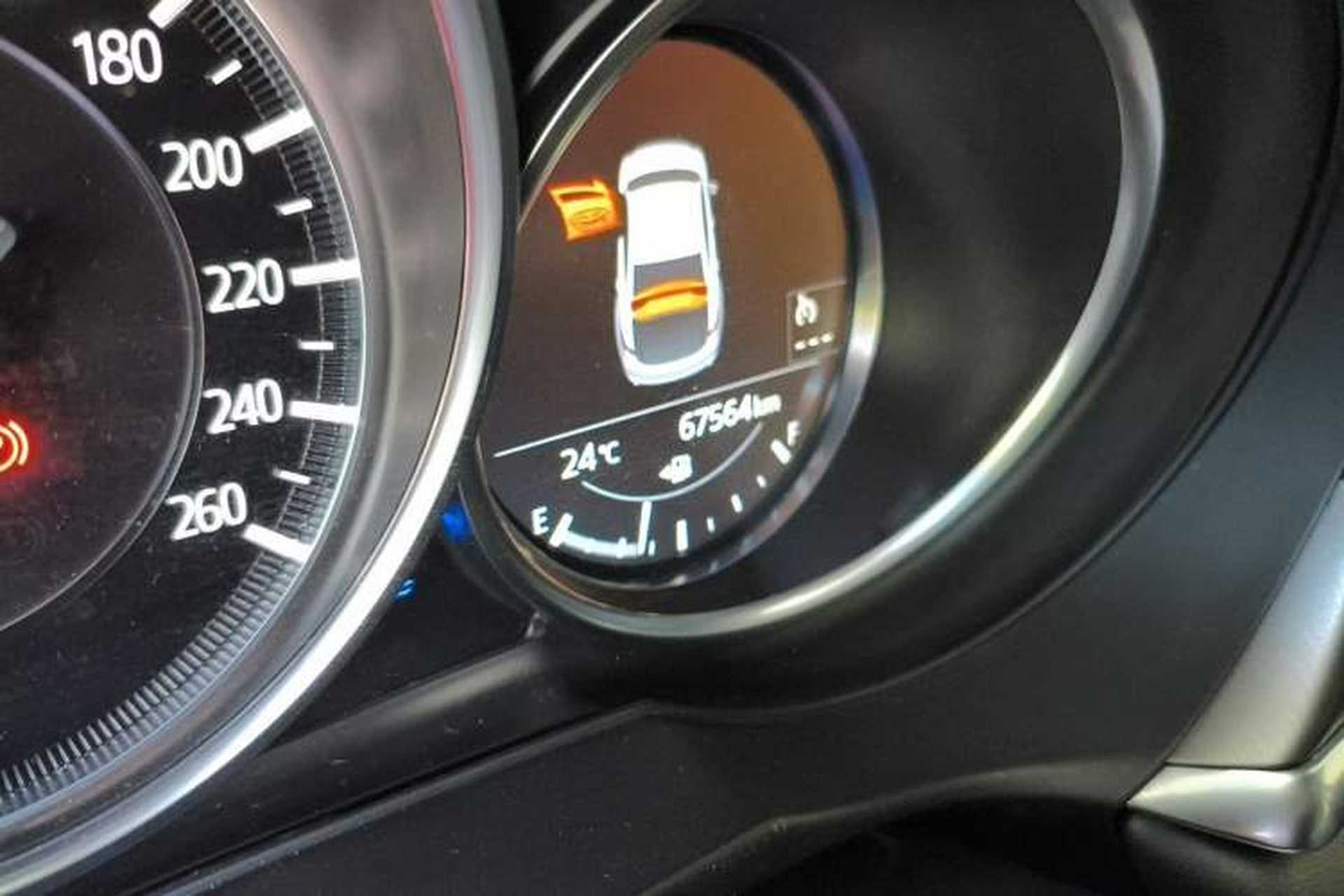 Used Mazda Atenza 2020 2.0L Blue Sky Fashion Edition Odometer Close Up